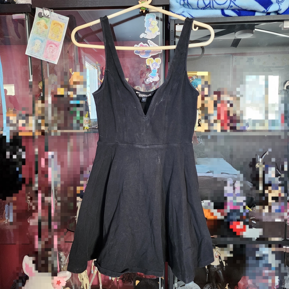 Express Sleeveless Low V Mini Dress Black